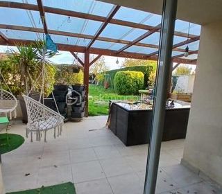  Maison � vendre 9 pi�ces 270 m�