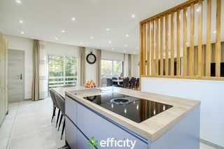  Villa � vendre 5 pi�ces 140 m�