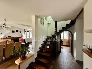  Maison � vendre 6 pi�ces 200 m�