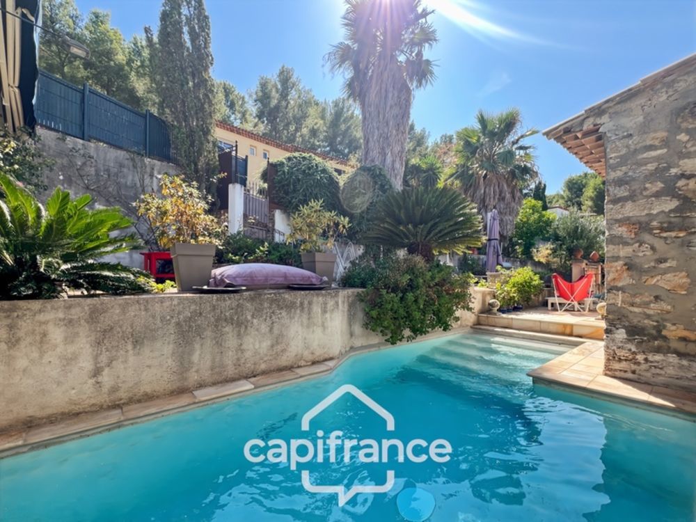 � vendre  Maison Hy�res (83400)