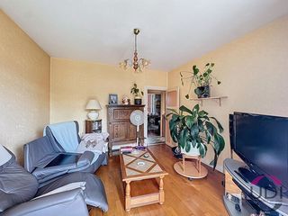  Immeuble � vendre 10 pi�ces 227 m�