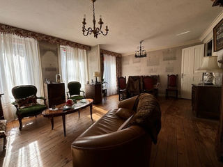  Immeuble � vendre 10 pi�ces 496 m�