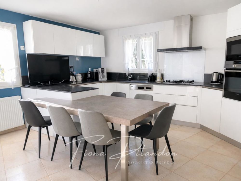 � vendre  Villa Lauris (84360)