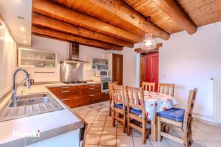  Maison � vendre 7 pi�ces 200 m�