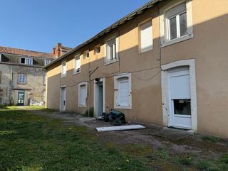  Immeuble � vendre 12 pi�ces 143 m�