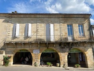  Maison � vendre 10 pi�ces 300 m�