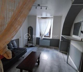  Immeuble � vendre 13 pi�ces 300 m�