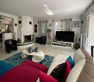  Maison � vendre 11 pi�ces 314 m�