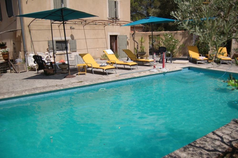 � vendre  Maison Lagnes (84800)