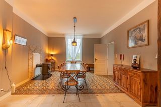  Propri�t�/ch�teau � vendre 12 pi�ces 560 m�