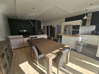  Maison � vendre 6 pi�ces 150 m�