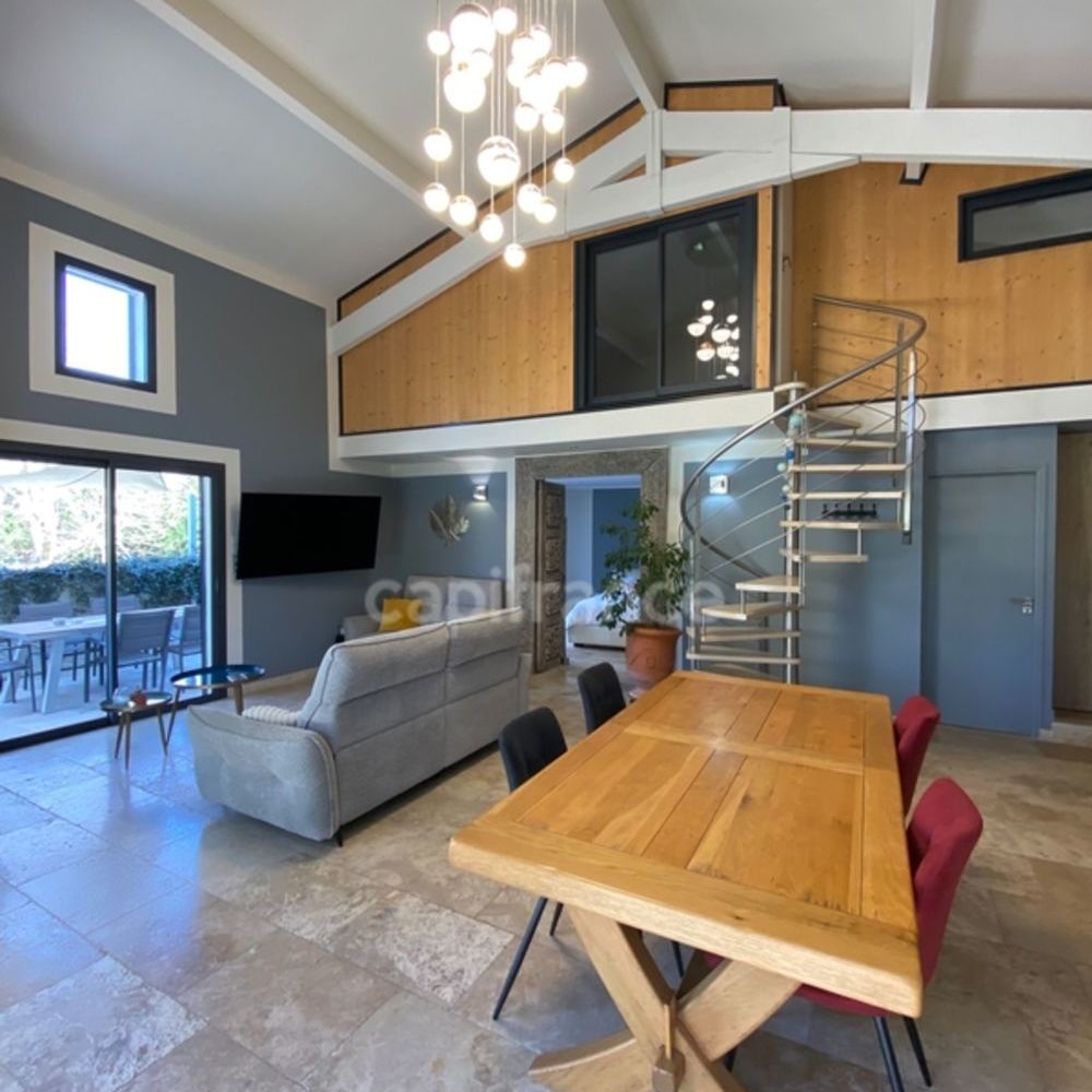 � vendre  Maison Uz�s (30700)