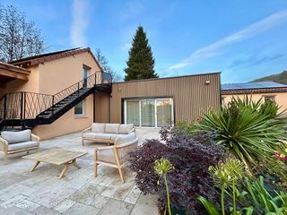  Propri�t�/ch�teau � vendre 6 pi�ces 230 m�