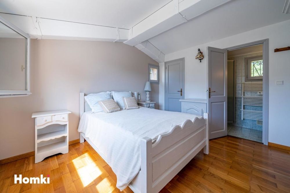 � vendre  Maison Saint-Paul-de-Vence (06570)