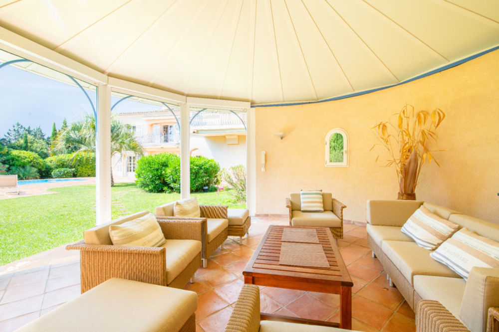 � vendre  Villa Saint-Rapha�l (83700)