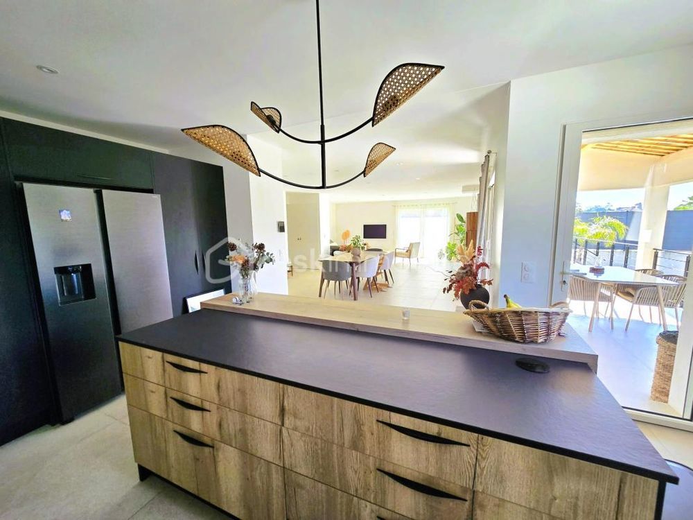 � vendre  Maison La Colle-sur-Loup (06480)