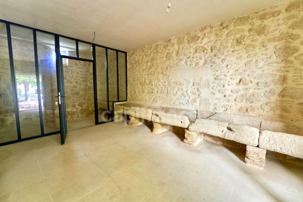 � vendre  Maison Uz�s (30700)