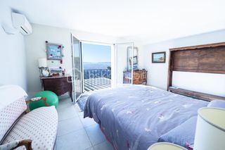  Villa � vendre 6 pi�ces 200 m�