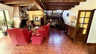  Maison � vendre 15 + pi�ces 217 m�