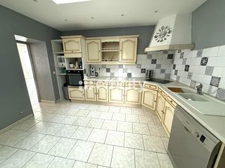  Maison � vendre 5 pi�ces 150 m�