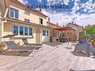  Maison � vendre 10 pi�ces 277 m�