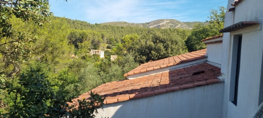 � vendre  Villa Aubagne (13400)