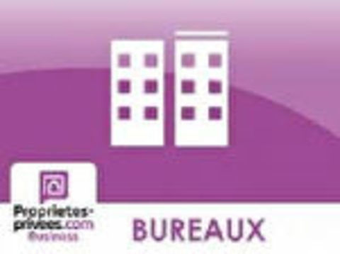 72470 CHAMPAGNE - BUREAUX  55 m² 550 72470 Champagne