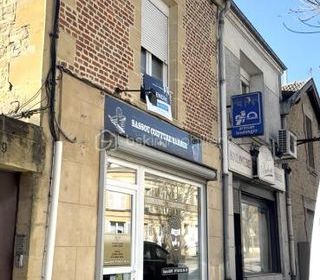  Immeuble � vendre 8 pi�ces 210 m�