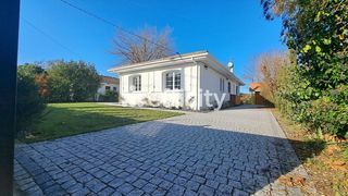  Maison � vendre 5 pi�ces 150 m�