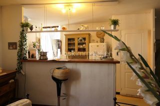  Immeuble � vendre 10 pi�ces 275 m�