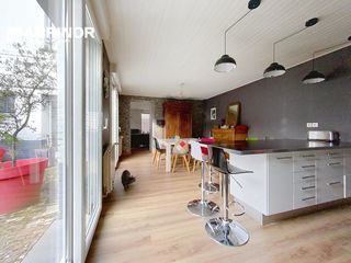  Maison � vendre 7 pi�ces 221 m�