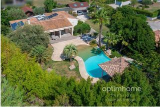  Propri�t�/ch�teau � vendre 8 pi�ces 276 m�