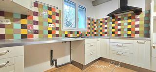  Immeuble � vendre 10 pi�ces 235 m�