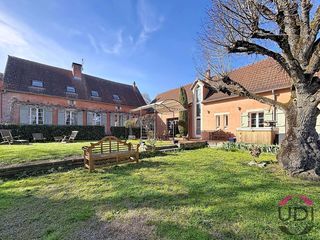  Propri�t�/ch�teau � vendre 9 pi�ces 352 m�