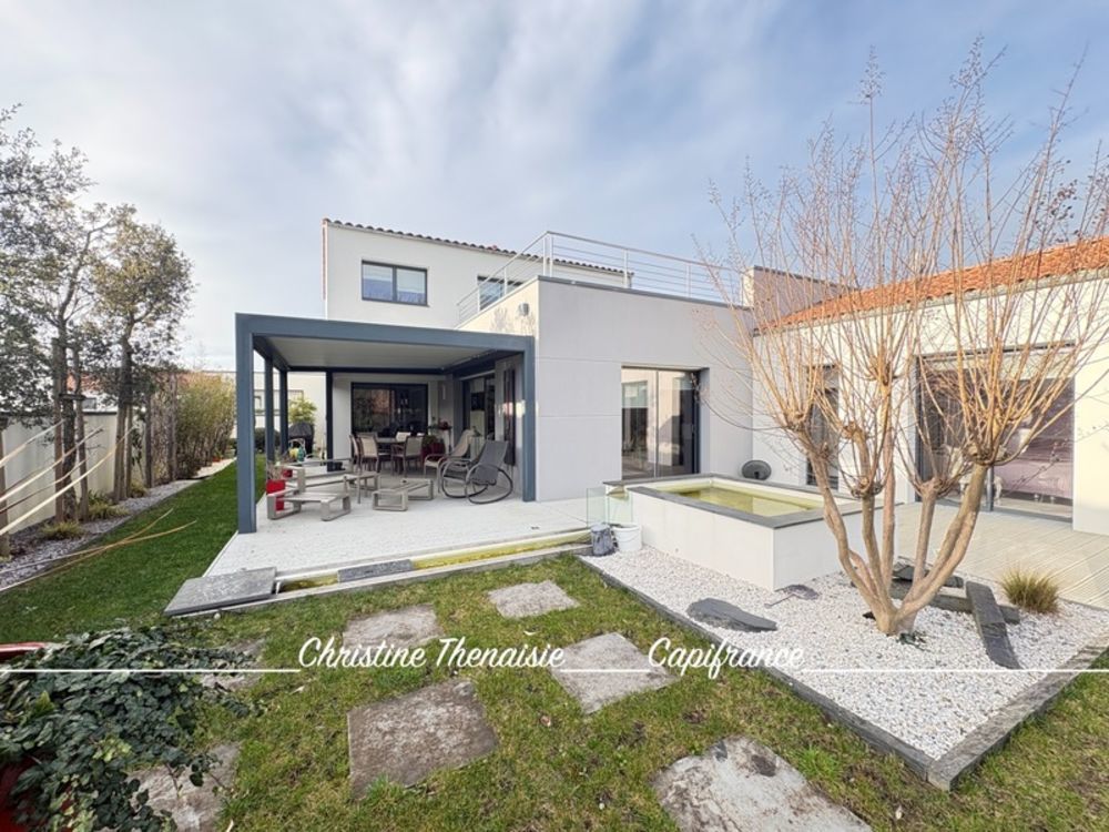 � vendre  Maison Saint-Gilles-Croix-de-Vie (85800)