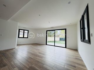  Villa � vendre 5 pi�ces 96 m�