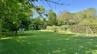  Maison � vendre 10 pi�ces 243 m�