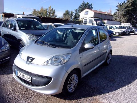 Peugeot 107 1,4 HDI Blue LionTrendy 2009 occasion &Eacute;guilles 13510