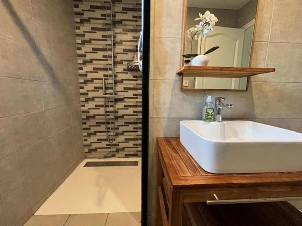 � vendre  Maison B�nodet (29950)