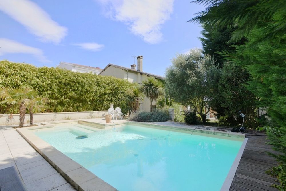 � vendre  Maison Mions (69780)