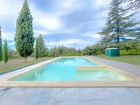   Maison Maison - 3 pi�ce(s) - 87 m�