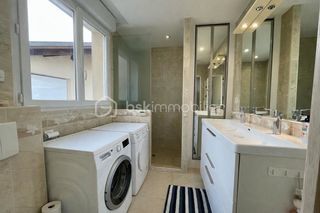  Propri�t�/ch�teau � vendre 4 pi�ces 140 m�