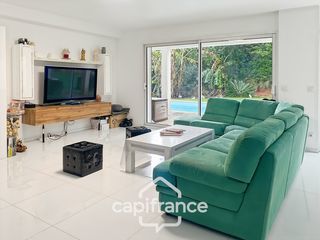  Maison � vendre 8 pi�ces 220 m�