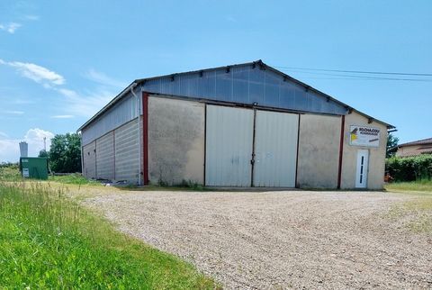 MONSEGUR, b&acirc;timent r&eacute;habilitable, terrain d'envrion 1684 m&sup2; 93800 33580 Monsegur