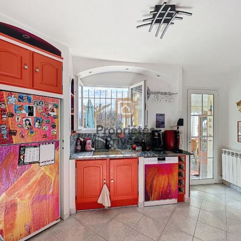 � vendre  Villa Saint-Maximin-la-Sainte-Baume (83470)