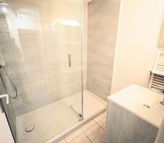  Appartement � vendre 4 pi�ces 71 m�