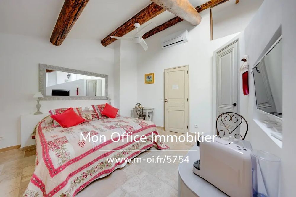 � vendre  Propri�t�/ch�teau Lamanon (13113)