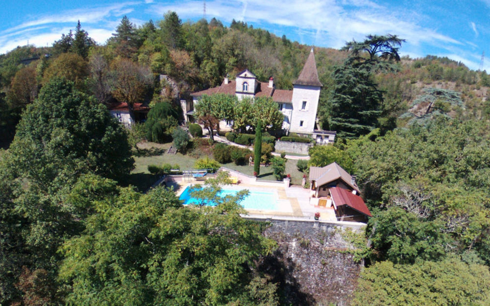 � vendre  Propri�t�/ch�teau Cahors (46000)