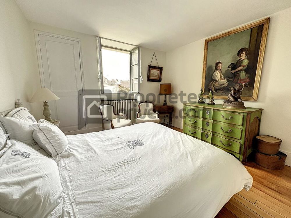 � vendre  Propri�t�/ch�teau Brie-Comte-Robert (77170)