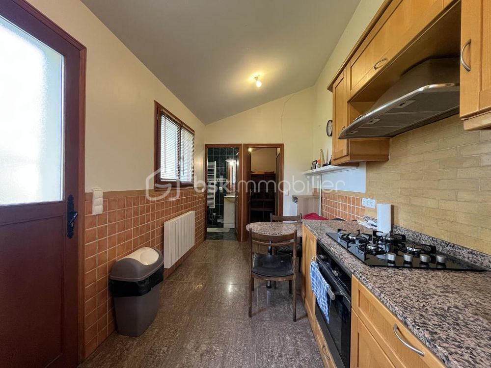 � vendre  Propri�t�/ch�teau Bailly (78870)